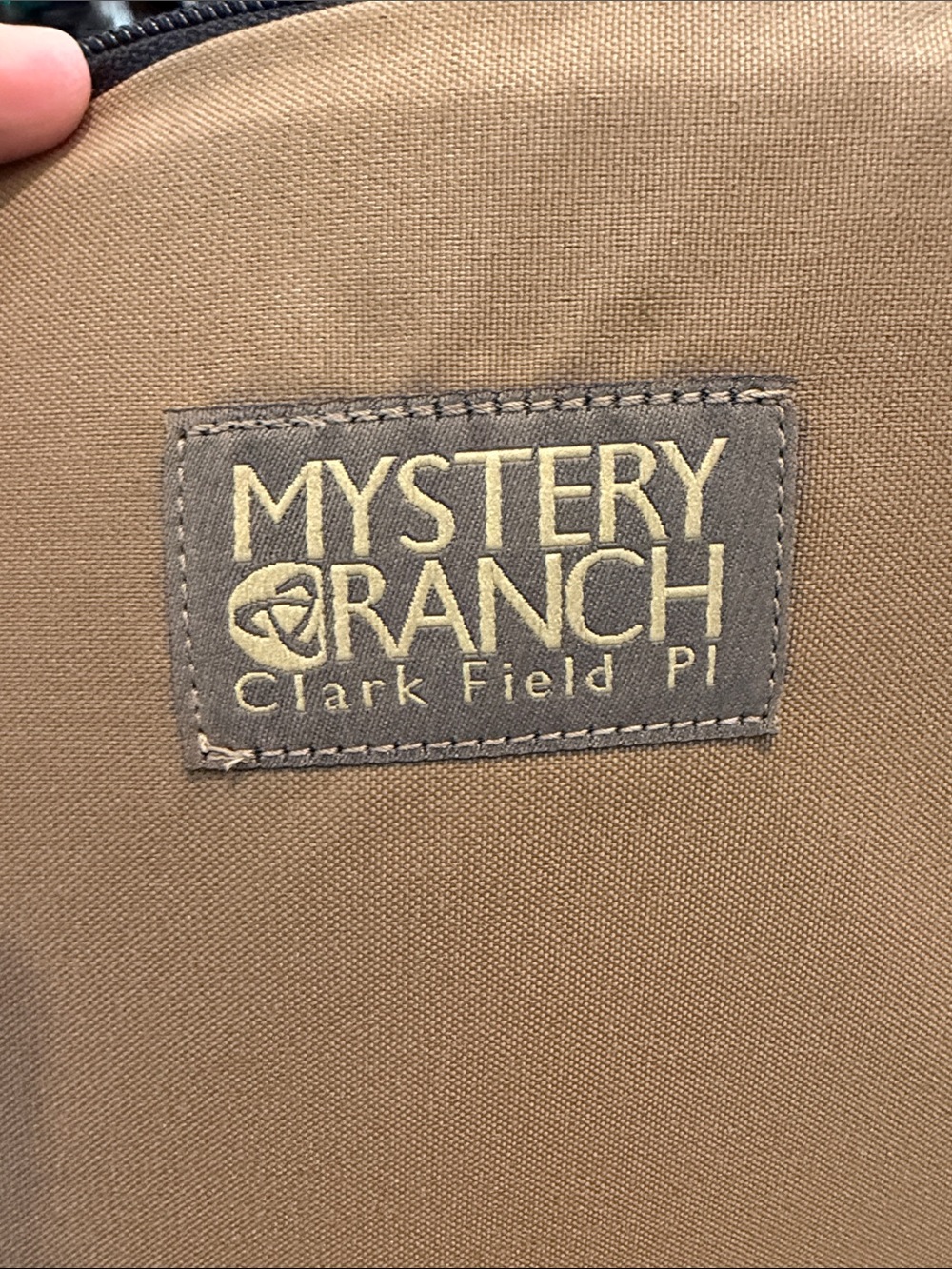 MYSTERY RANCH SPADELOCK LAPTOP SLEEVE - Picture 2 of 4